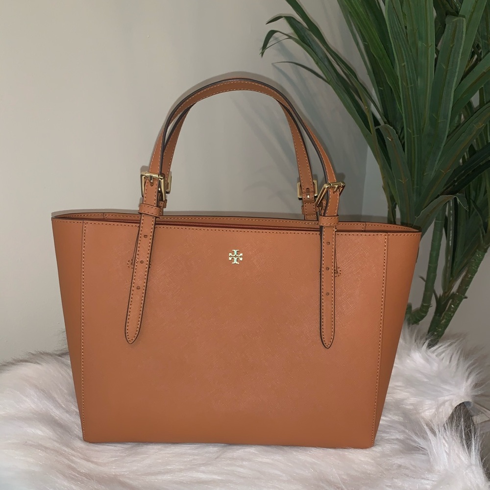 Tory Burch Small York Tote tan USED great condition
